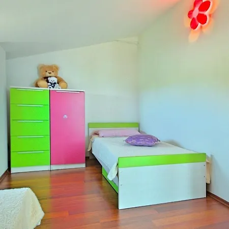 Casa Eden Tar-Vabriga